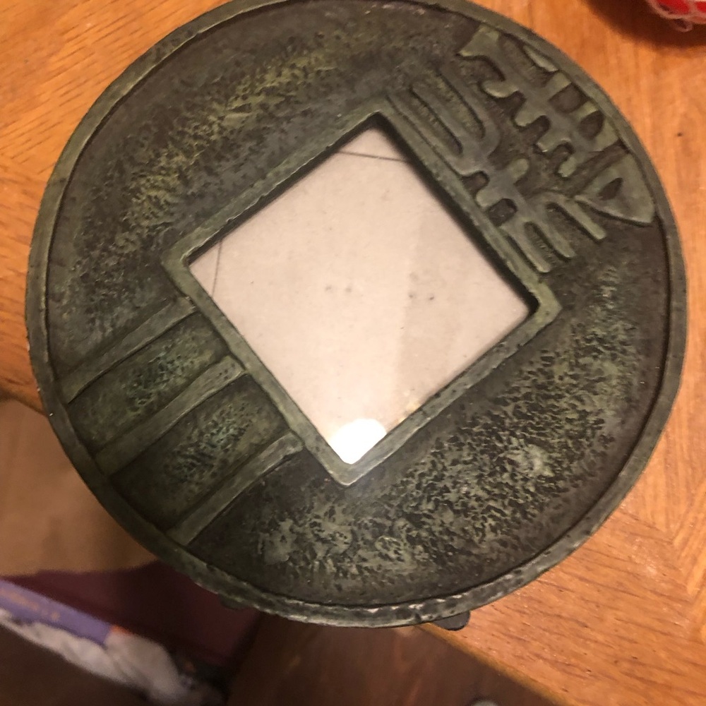 Green photo frame